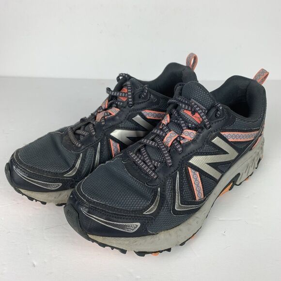New Balance Womens 410 V5 Trail Running Shoes Gray Coral 8 B *READ WORN SOLES* - Picture 1 of 13
